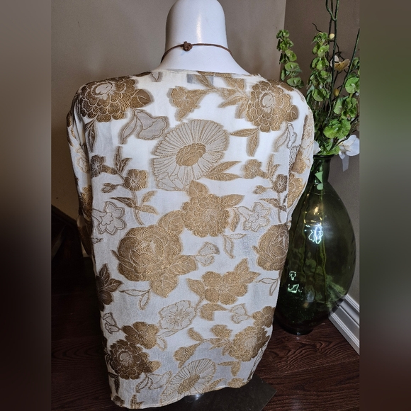 Ladies Floral Puff Sleeves Blouse 👚 - Picture 4 of 11